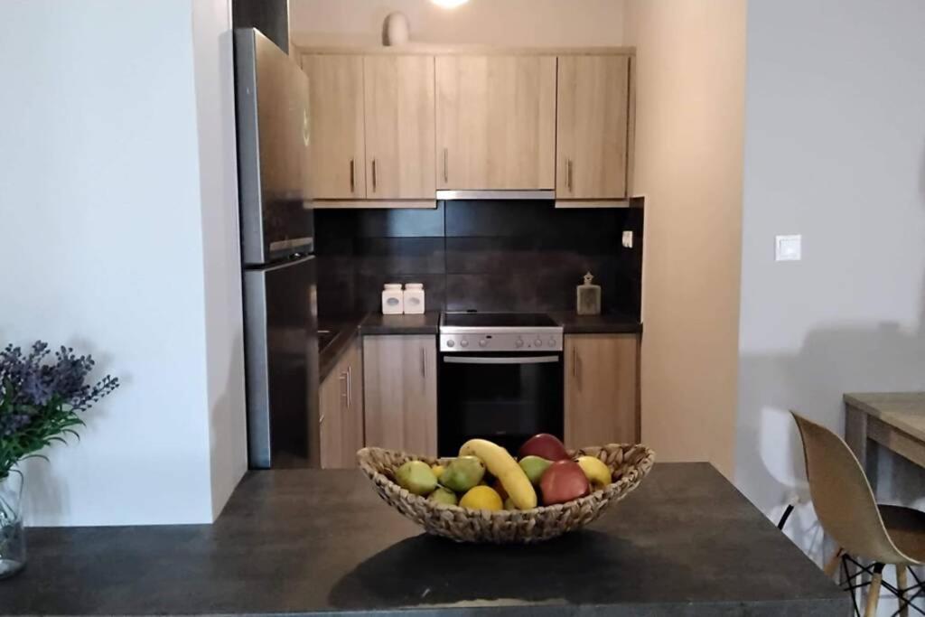 Thea Family Apartments 3 Yénion Eksteriør billede